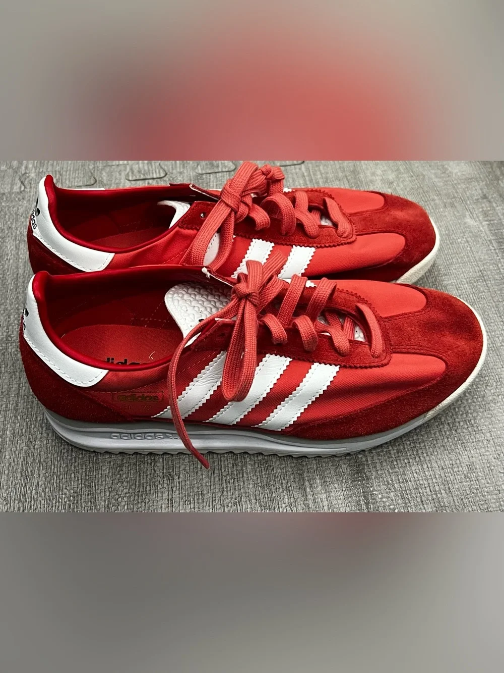 adidas Men’s Scarlet Red/White Lace-Up Low Top Athletic Sneakers Solid IH8081